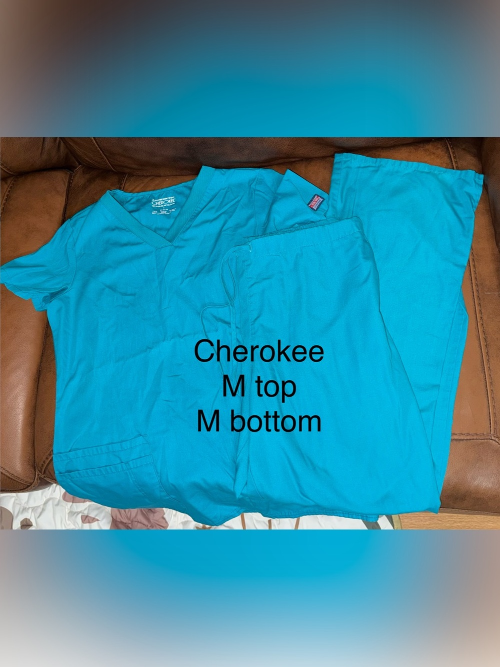 Cherokee scrub set